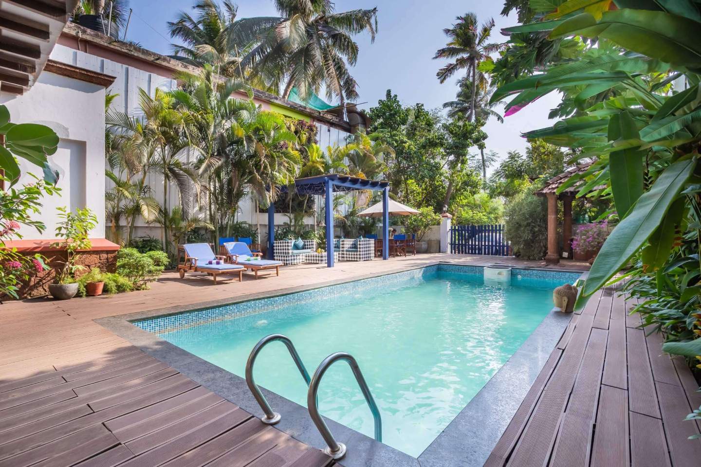 Beachfront Villas In Goa